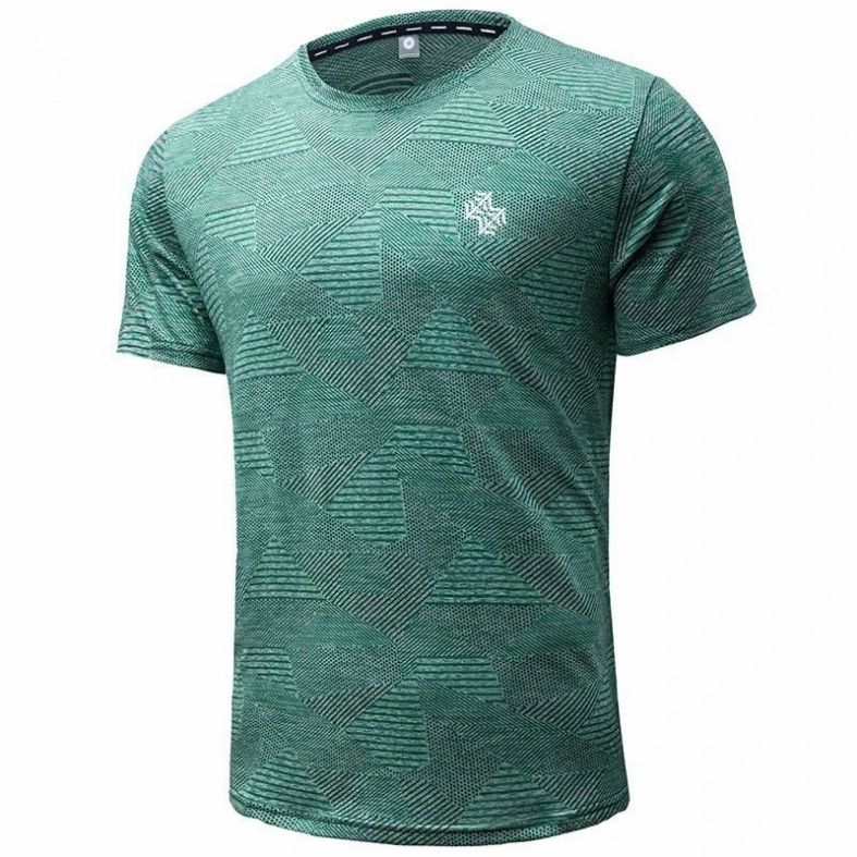t-shirt-sport-homme-ajuste-respirant-leger-pour-fitness-foot-et-entrainement-464992